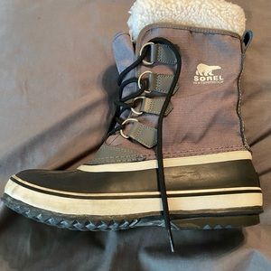 Sorel Women’s Winter Carnival Boot Pewter Muck